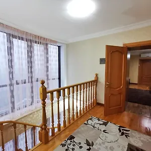 https://penthouse-with-3-bedrooms.hotels-of-almaty.com
